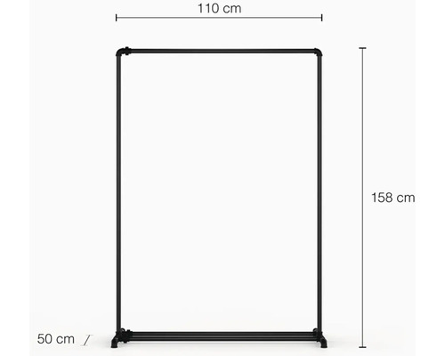 Čierny stojan na odevy s rozmermi 110 cm šírka, 50 cm hĺbka a 158 cm výška.